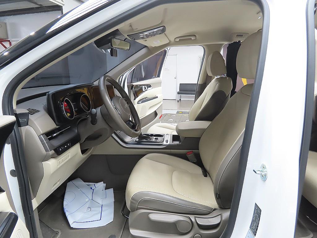 KIA Carnival 2023 Blanco - Importación desde Corea - HF Imports Iquique - Foto 13