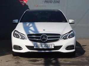 Mercedes Benz E class - Vista 4
