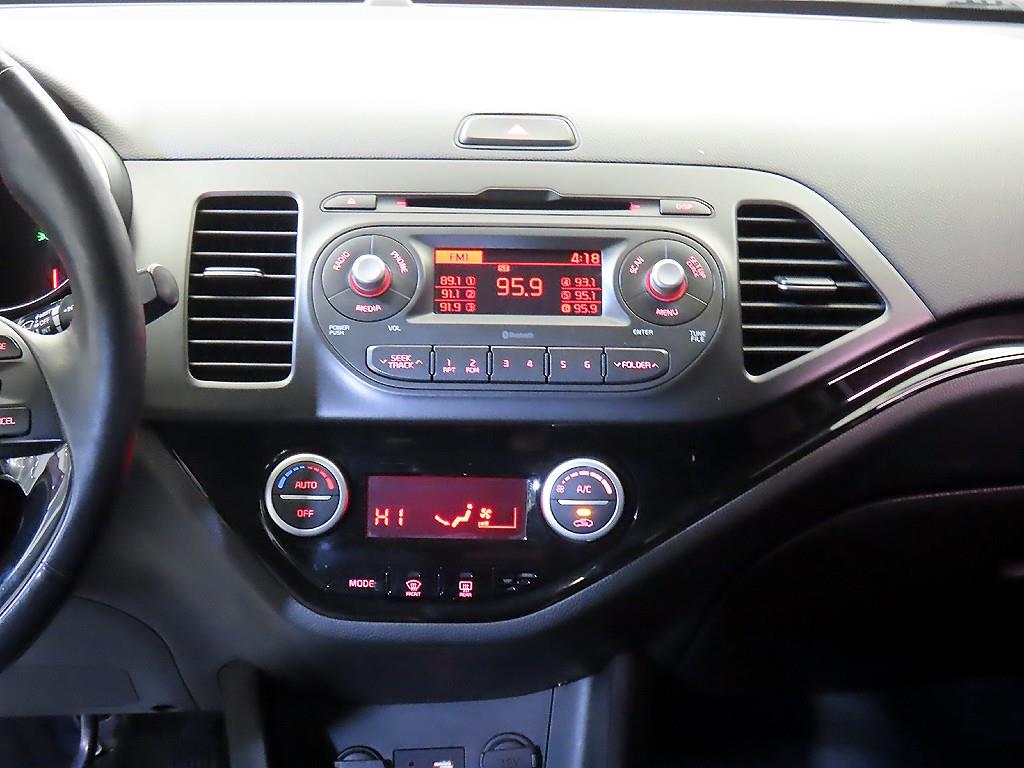 KIA Morning - Vista 11