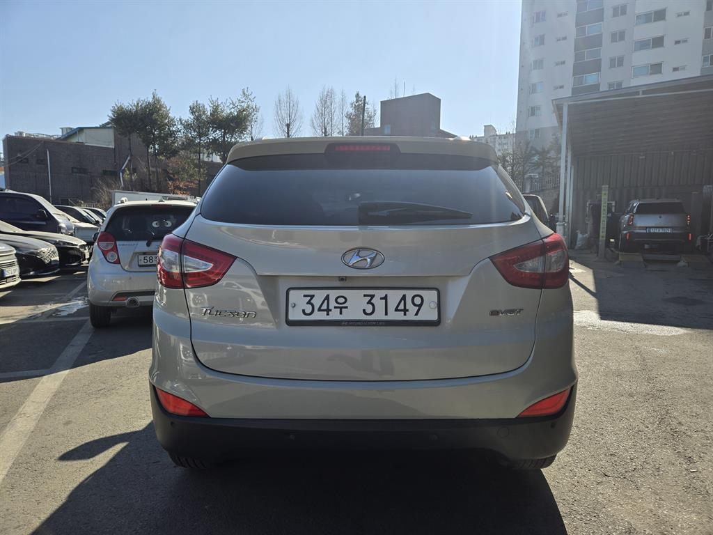 HYUNDAI Tucson - Vista 4