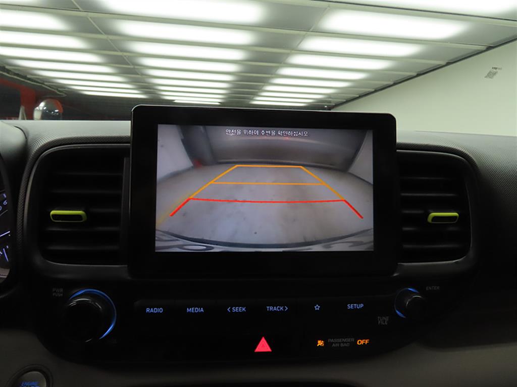 HYUNDAI Venue 2020 Blanco - Importación desde Corea - HF Imports Iquique - Foto 17