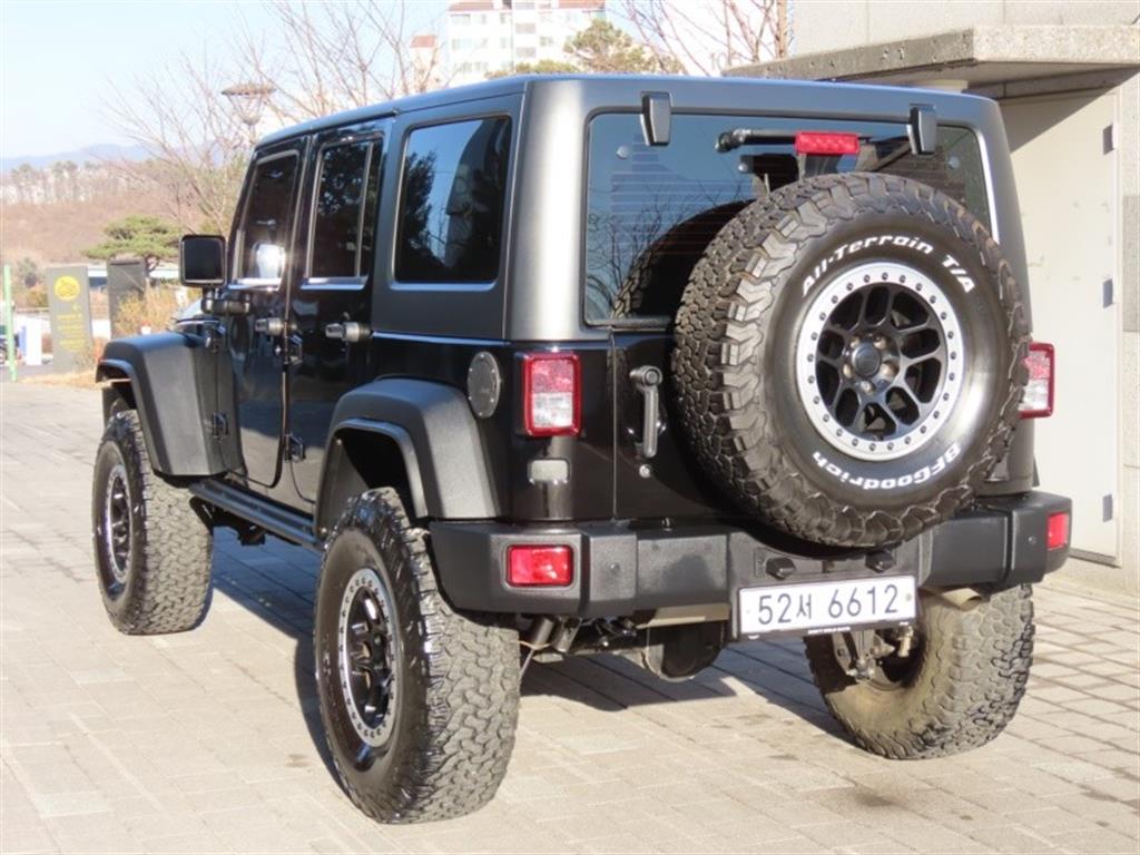 Jeep Wrangler - Vista 7