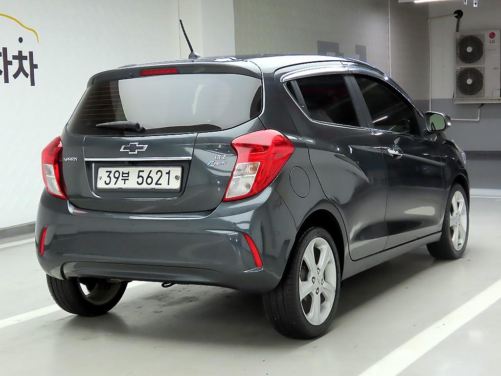 Chevrolet Spark - Vista 4