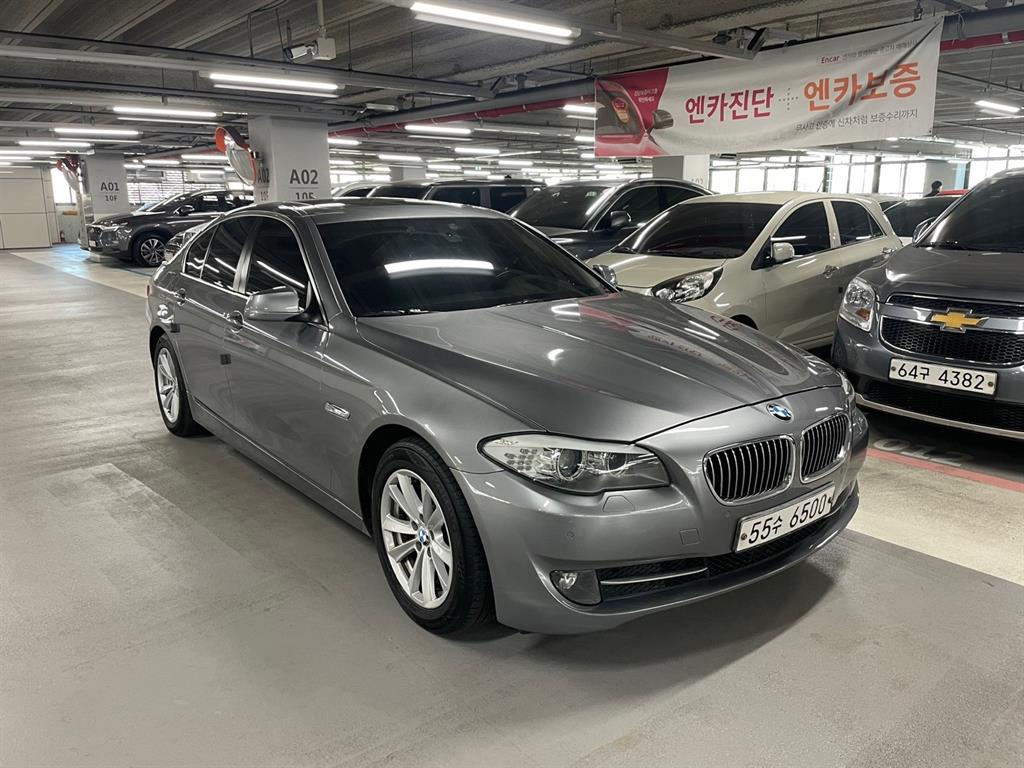 BMW 5 Series - Vista 4