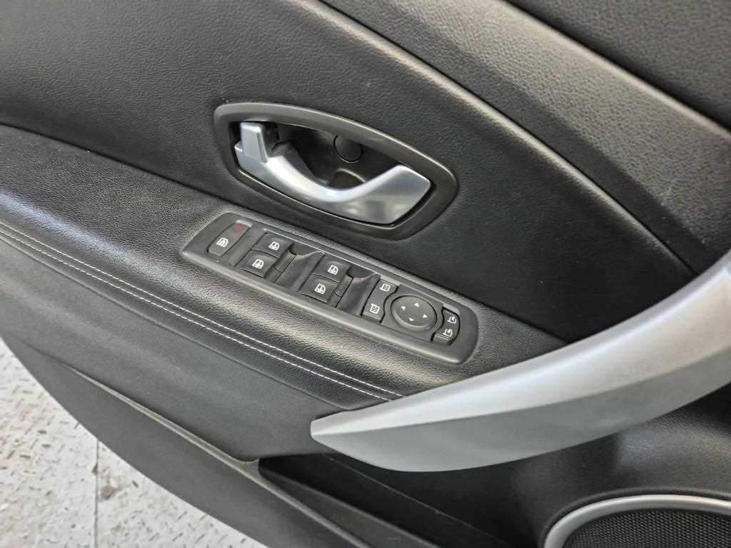 SAMSUNG SM3 2011 Plateado - Importación desde Corea - HF Imports Iquique - Foto 17