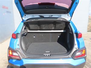 HYUNDAI Kona - Vista 10