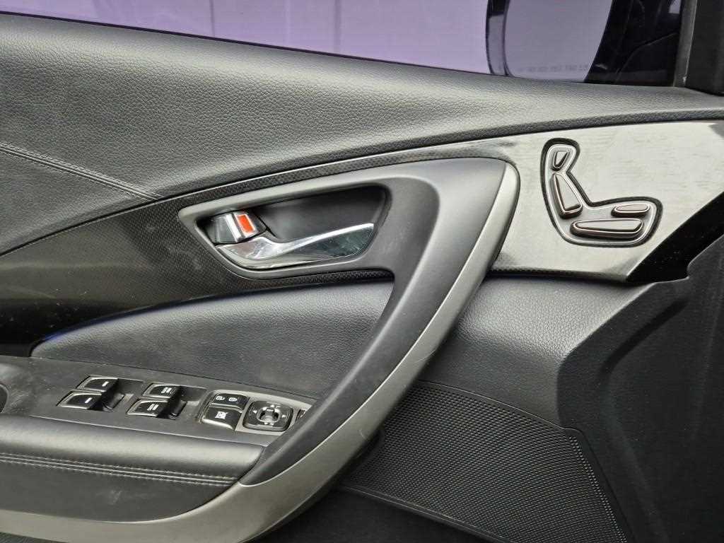 HYUNDAI Grandeur 2014 Negro - Importación desde Corea - HF Imports Iquique - Foto 17