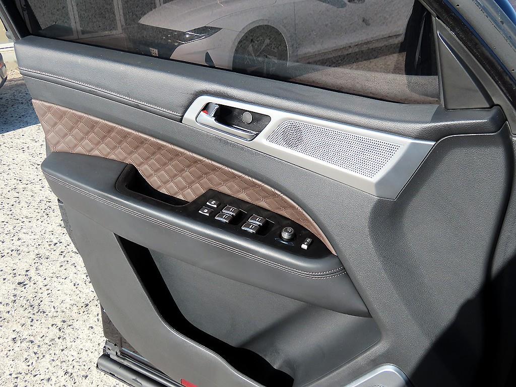 Ssangyong Rexton - Vista 11