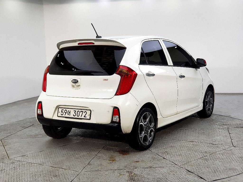 KIA Morning - Vista 4