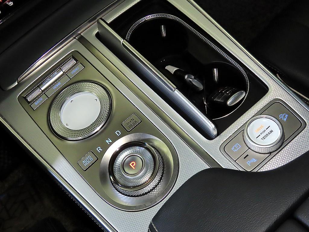 Genesis GV80 - Vista 12