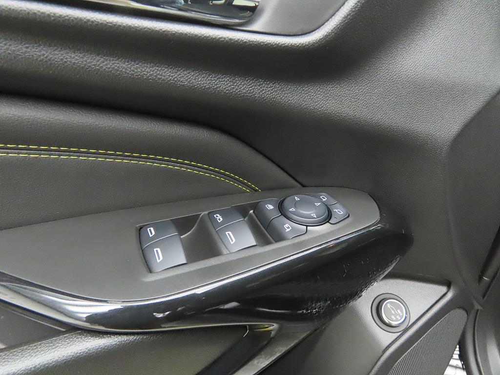 Chevrolet Trax 2025 Negro - Importación desde Corea - HF Imports Iquique - Foto 13