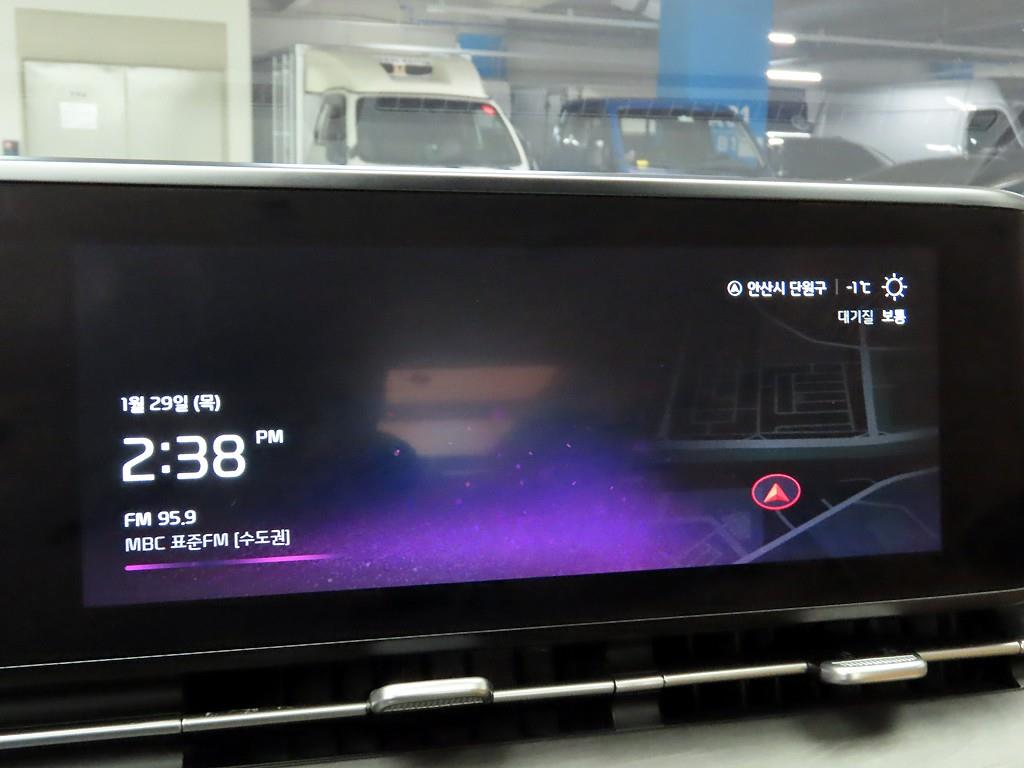 KIA Carnival - Vista 7