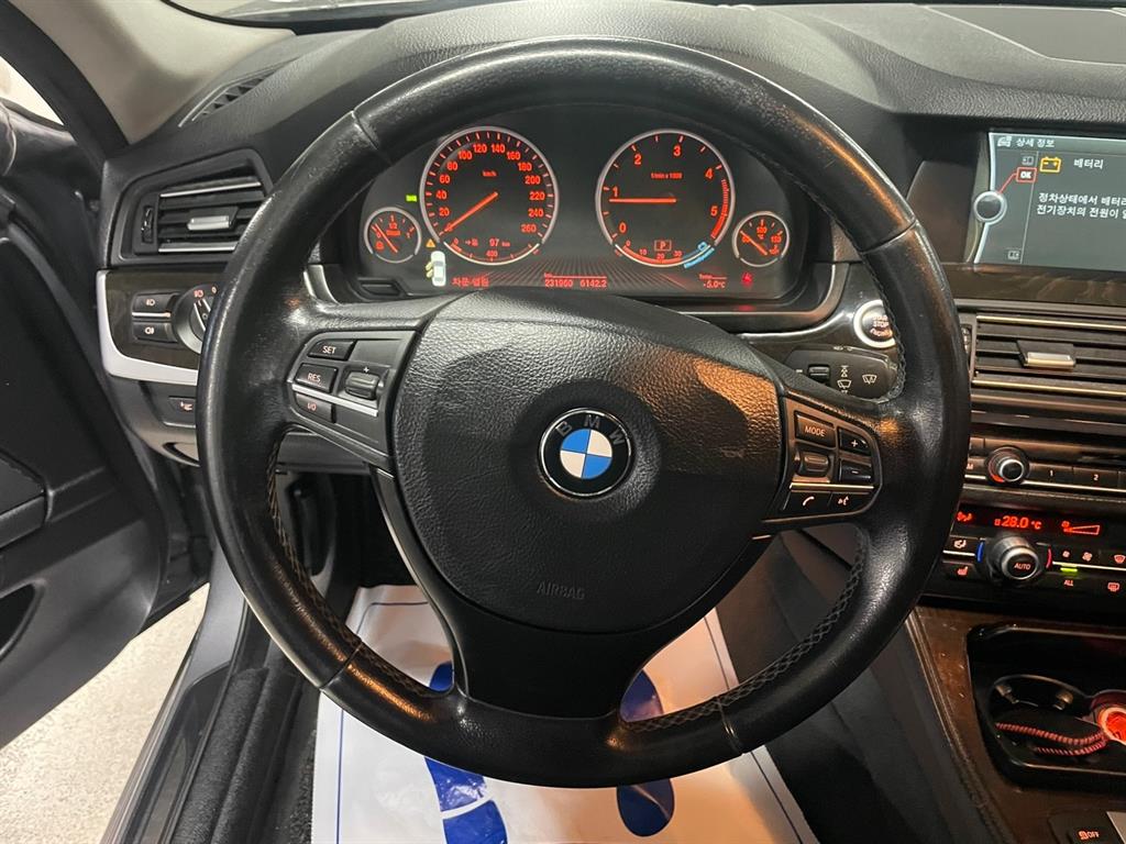 BMW 5 Series - Vista 9