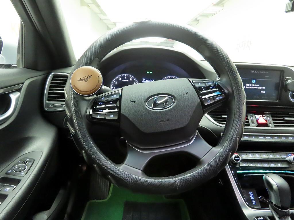 HYUNDAI Grandeur - Vista 8