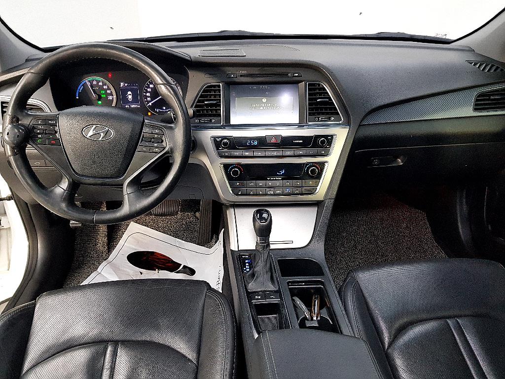 HYUNDAI Sonata - Vista 5