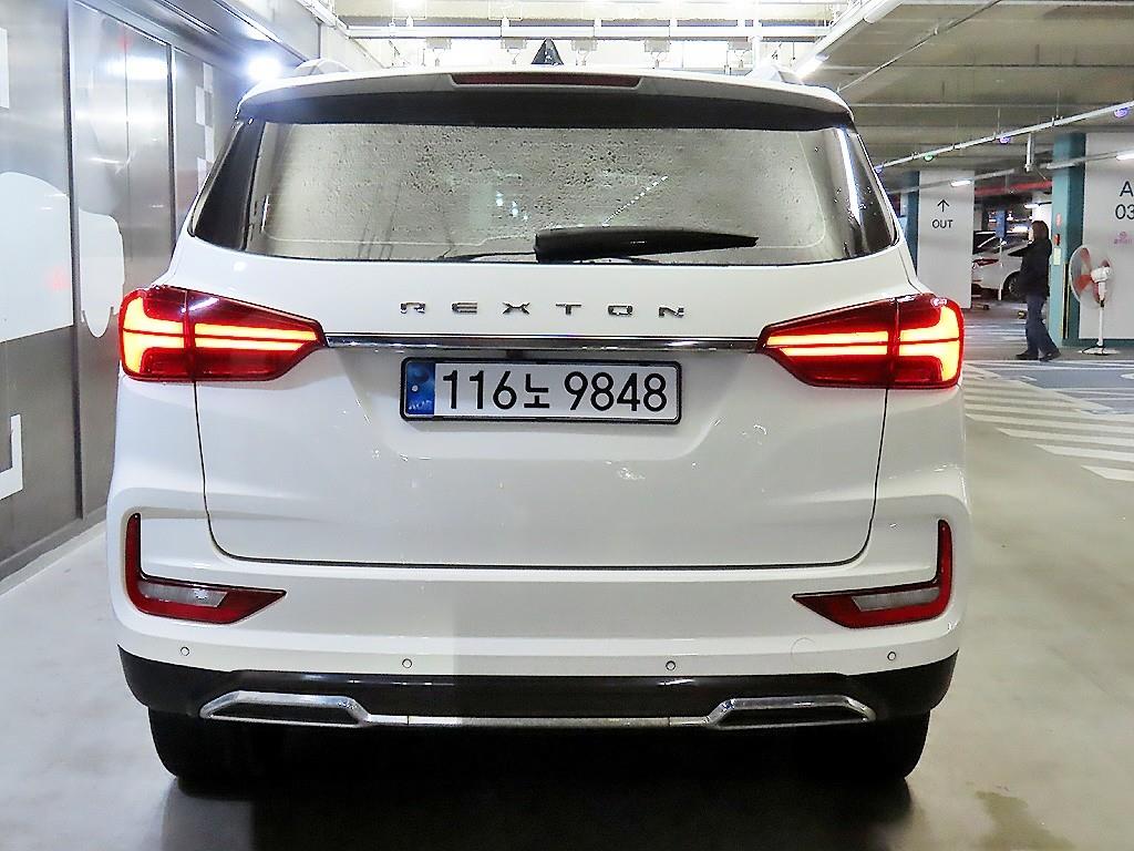 Ssangyong Rexton - Vista 5