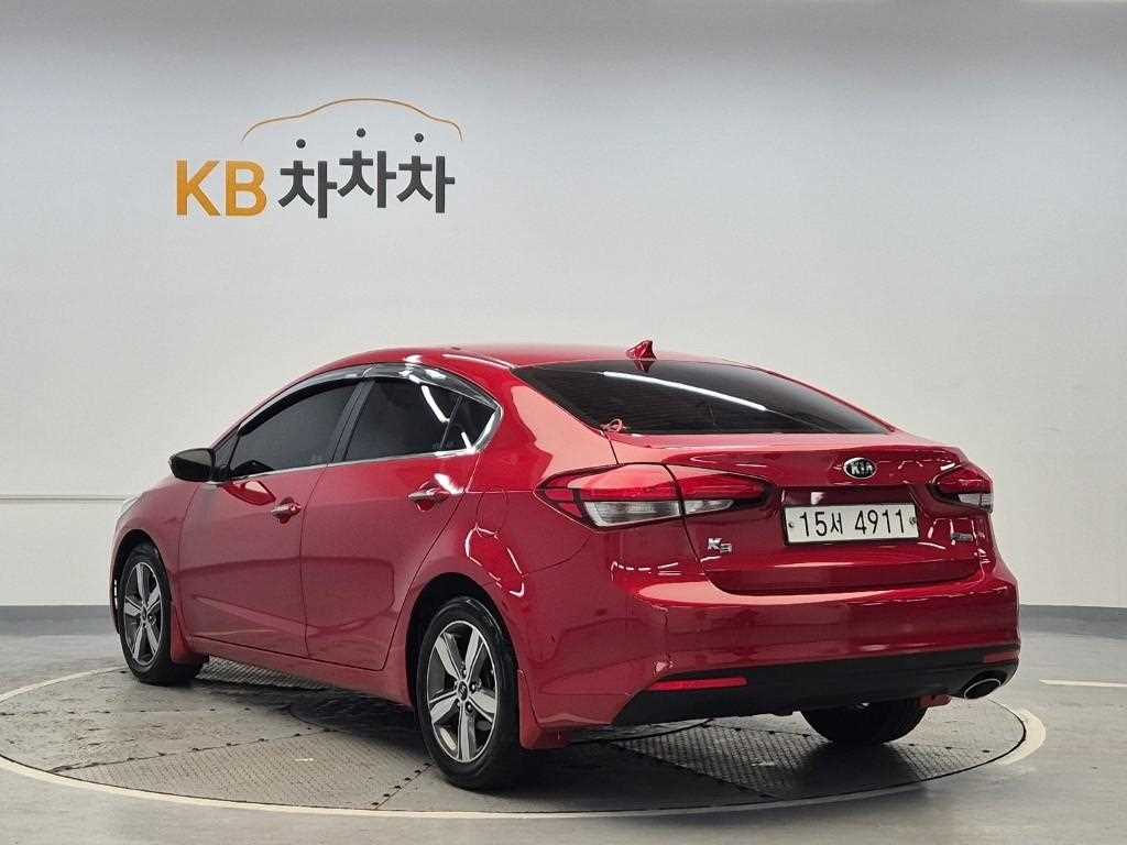 KIA K3 - Vista 2