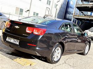 Chevrolet Malibu - Vista 8