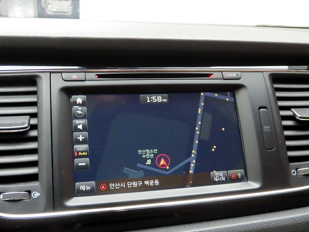 KIA Carnival - Vista 9