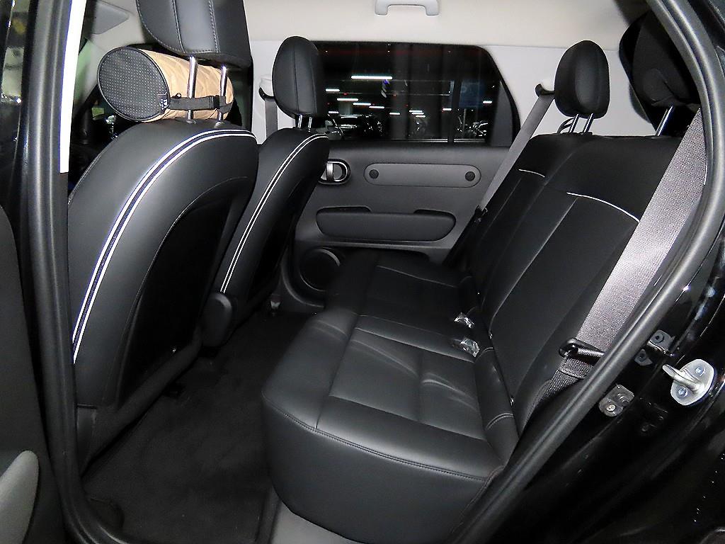 HYUNDAI Casper - Vista 7