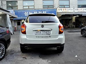 Ssangyong Korando - Vista 6