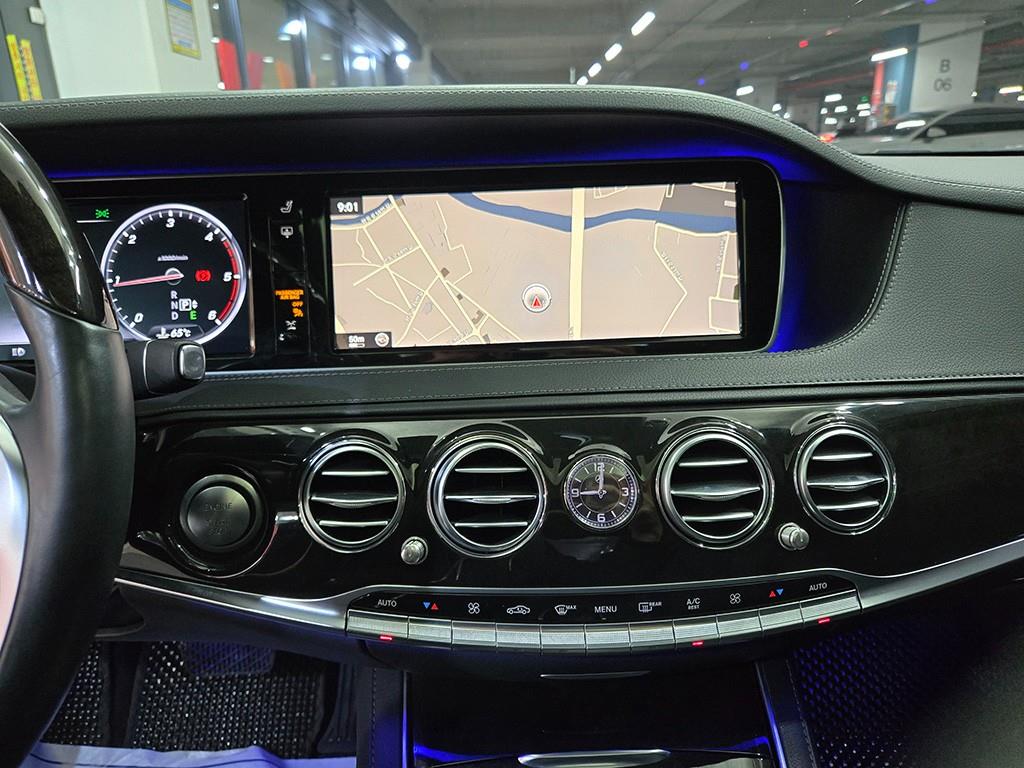 Mercedes Benz S Class - Vista 11