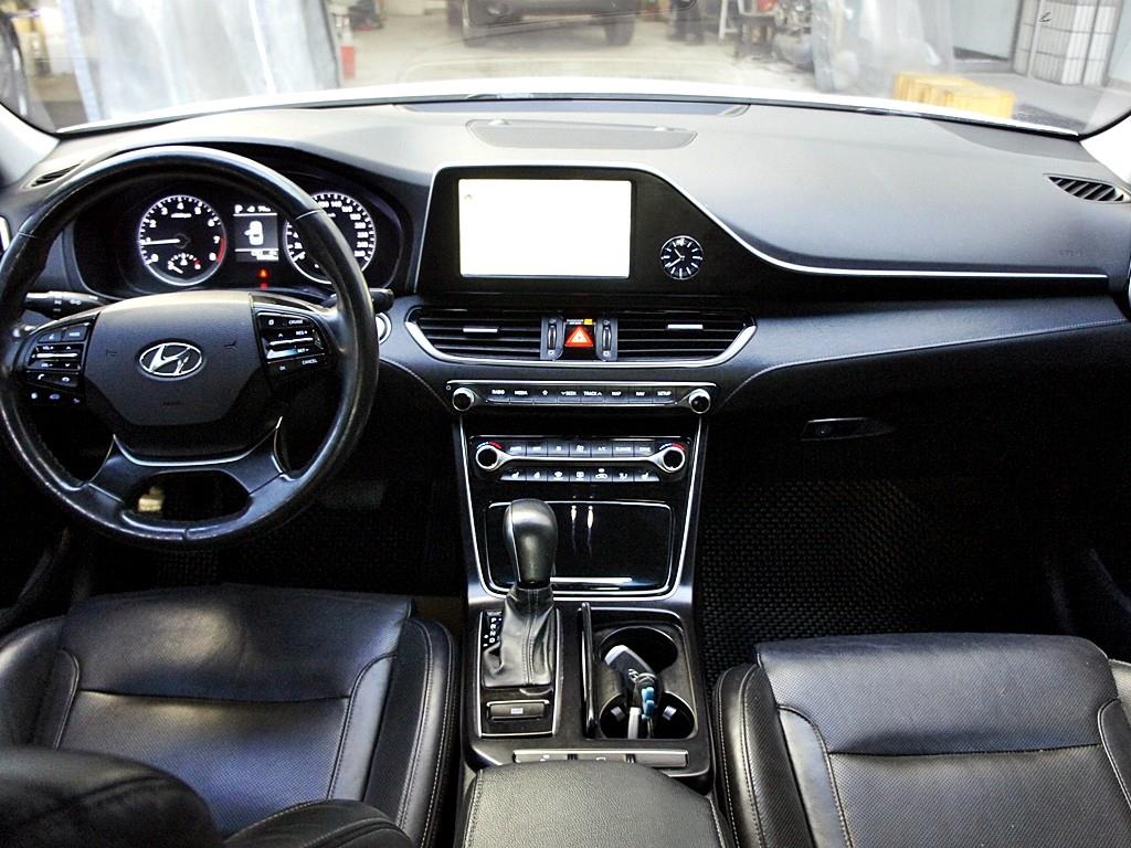 HYUNDAI Grandeur 2019 Blanco - Importación desde Corea - HF Imports Iquique - Foto 7