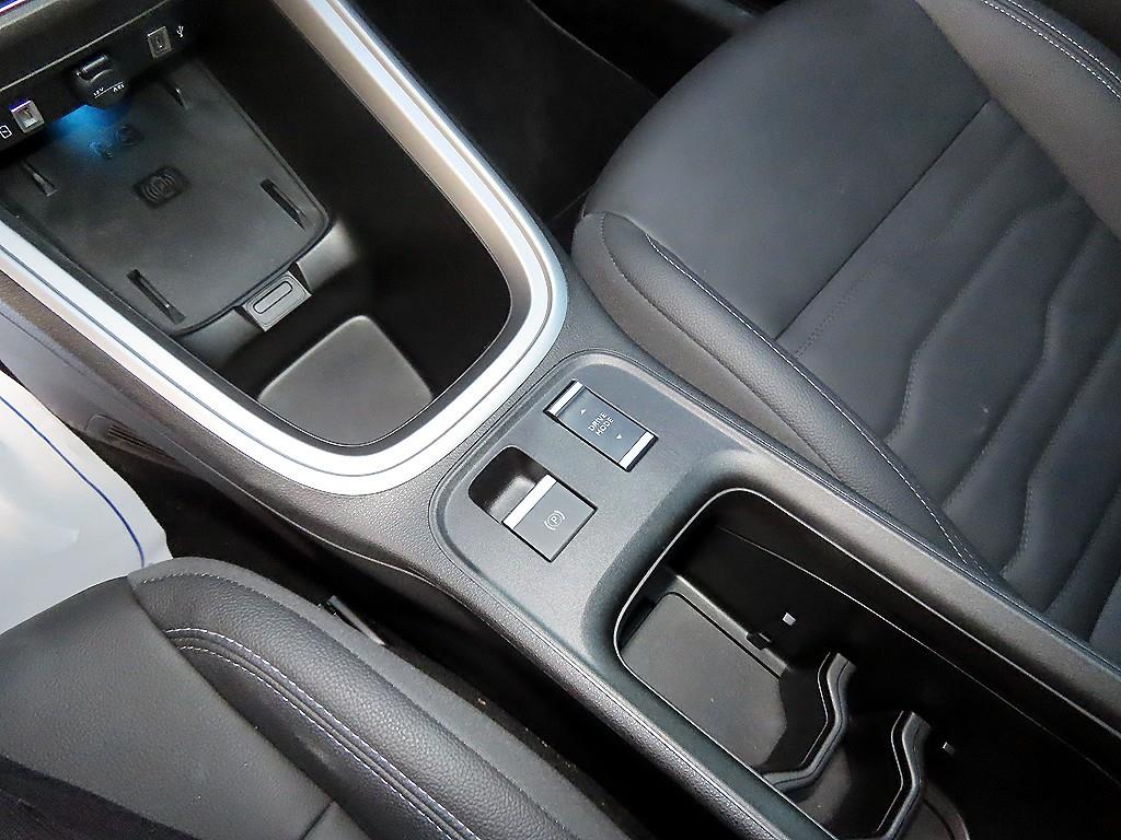 Jeep Avenger - Vista 11