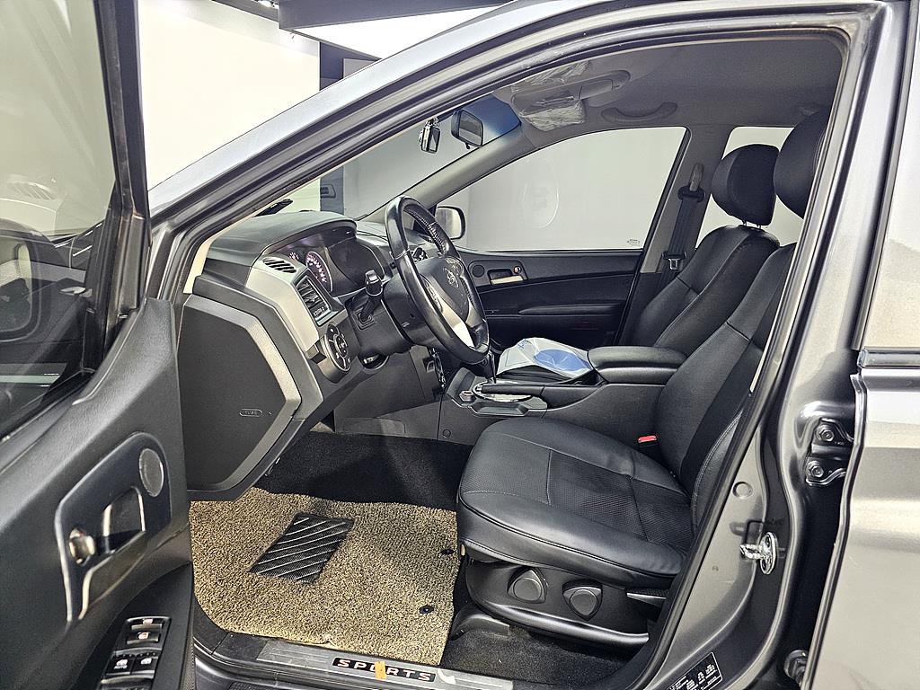 Ssangyong Korando - Vista 8