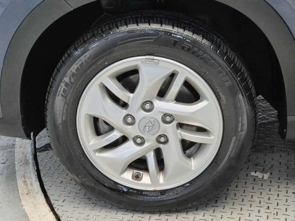 HYUNDAI Venue 2021 Gris - Importación desde Corea - HF Imports Iquique - Foto 18