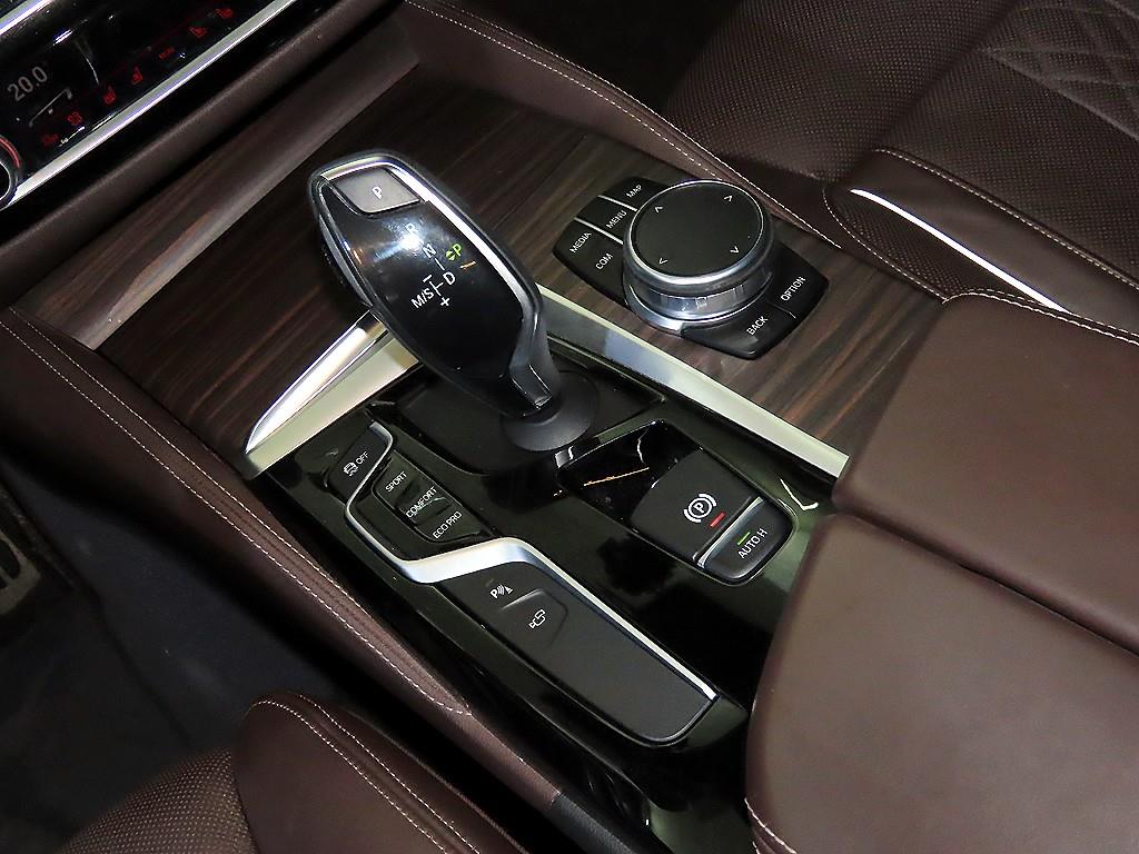 BMW 5 Series - Vista 12