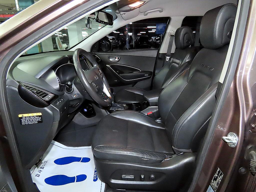 HYUNDAI Maxcruz - Vista 6