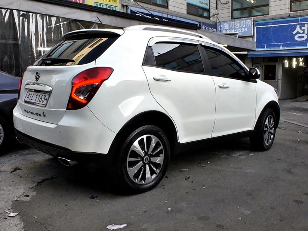 Ssangyong Korando - Vista 7