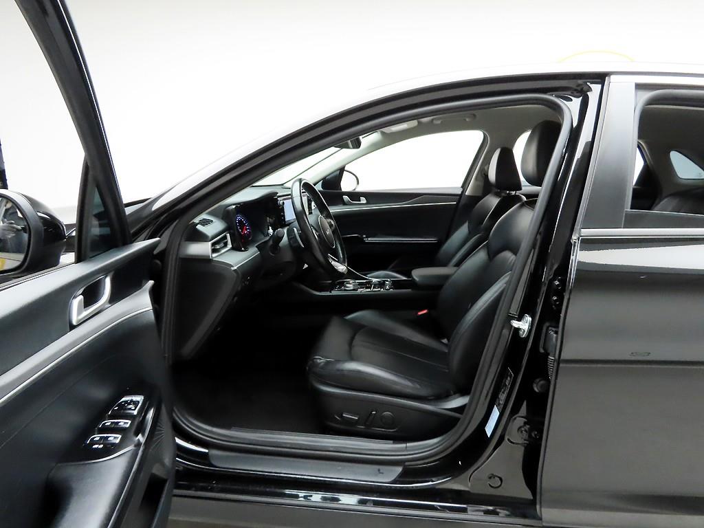 KIA K5 2022 Negro - Importación desde Corea - HF Imports Iquique - Foto 14