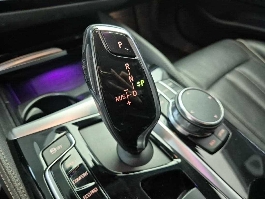 BMW 5 Series - Vista 8