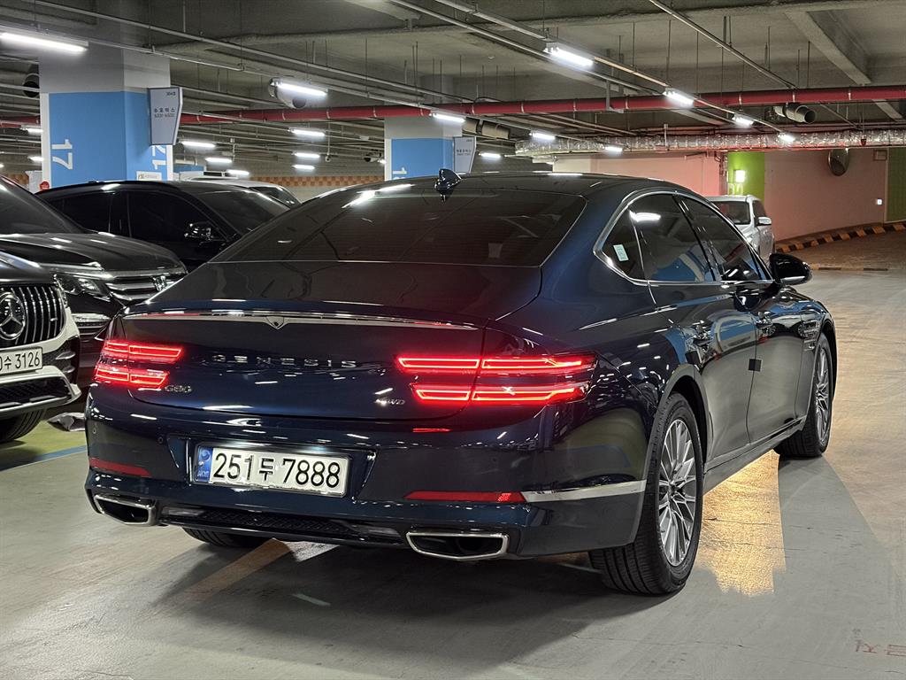 Genesis G80 - Vista 4