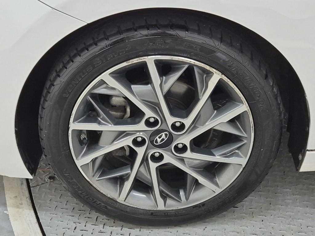 HYUNDAI Avante 2019 Blanco - Importación desde Corea - HF Imports Iquique - Foto 19