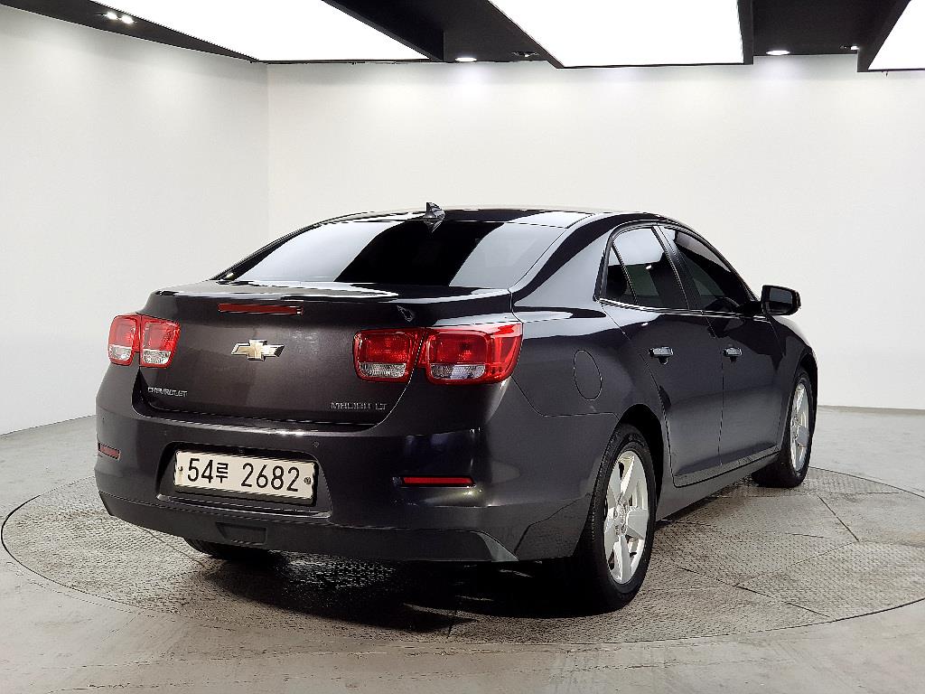 Chevrolet Malibu - Vista 4