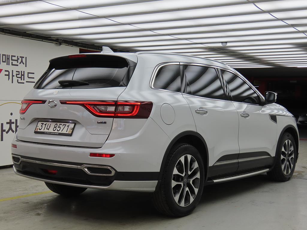 SAMSUNG QM6 - Vista 4