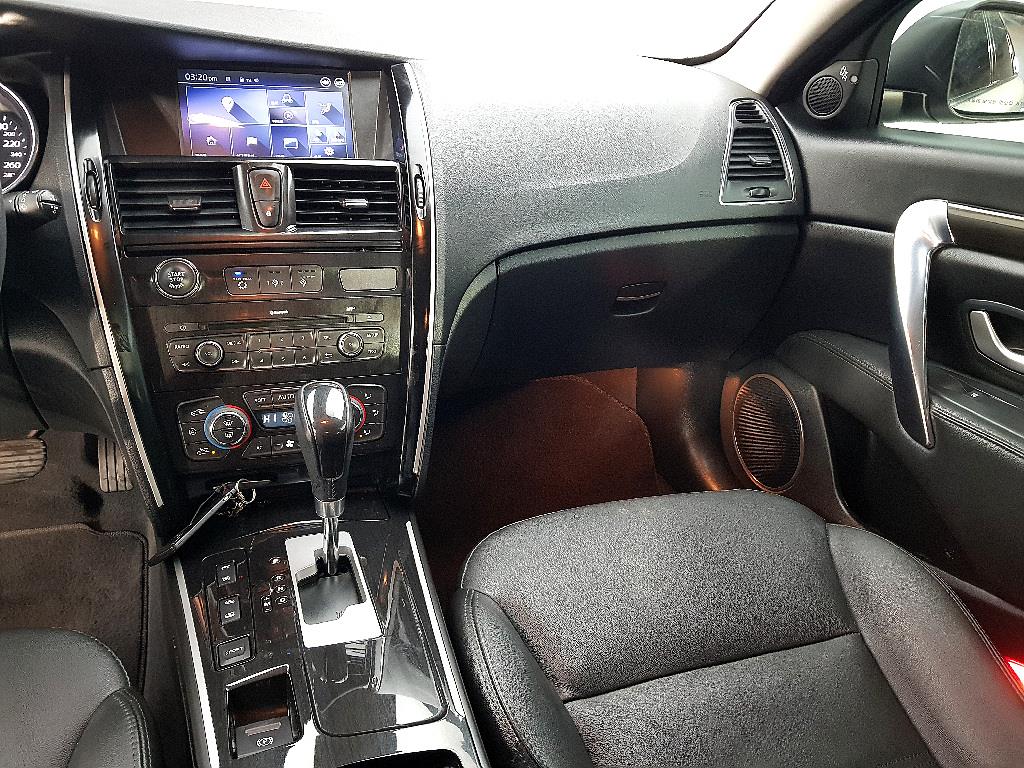 SAMSUNG SM7 - Vista 9