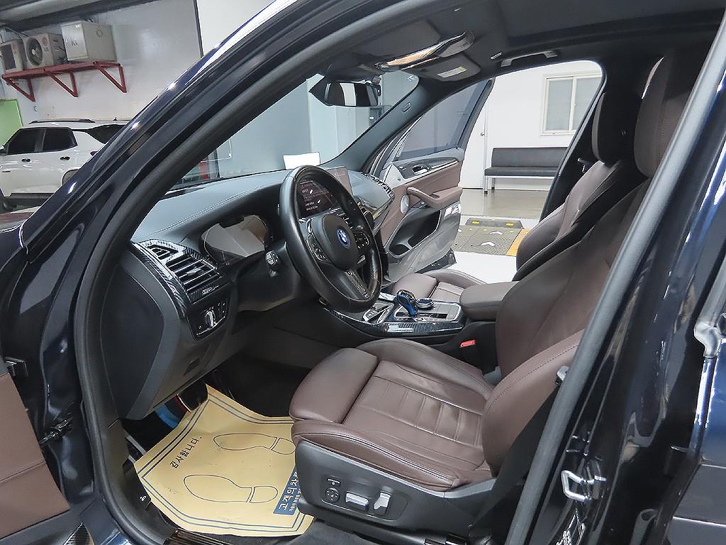 BMW iX3 2022 Negro - Importación desde Corea - HF Imports Iquique - Foto 11