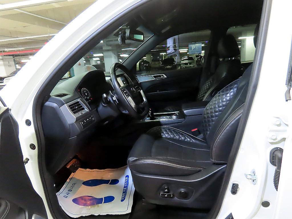 Ssangyong Rexton - Vista 6