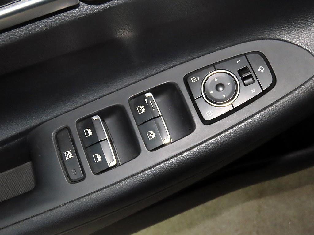 HYUNDAI Grandeur 2019 Gris - Importación desde Corea - HF Imports Iquique - Foto 13