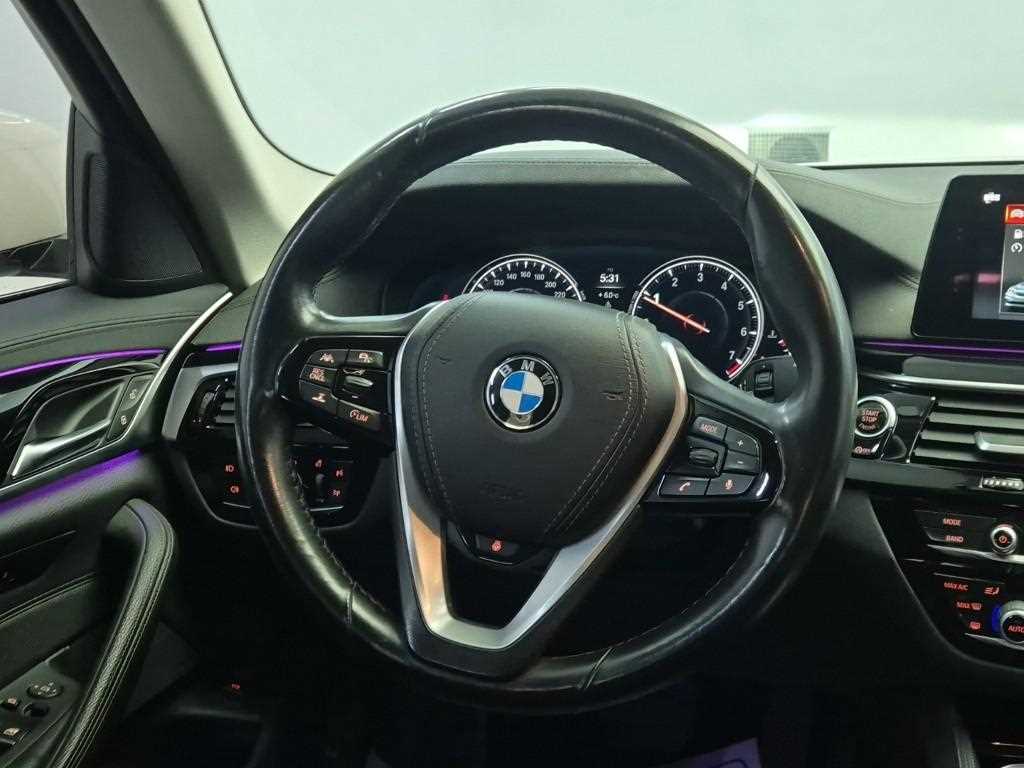 BMW 5 Series - Vista 9