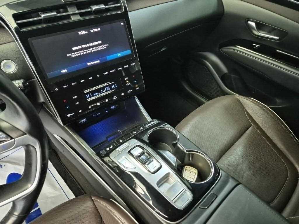 HYUNDAI Tucson - Vista 10