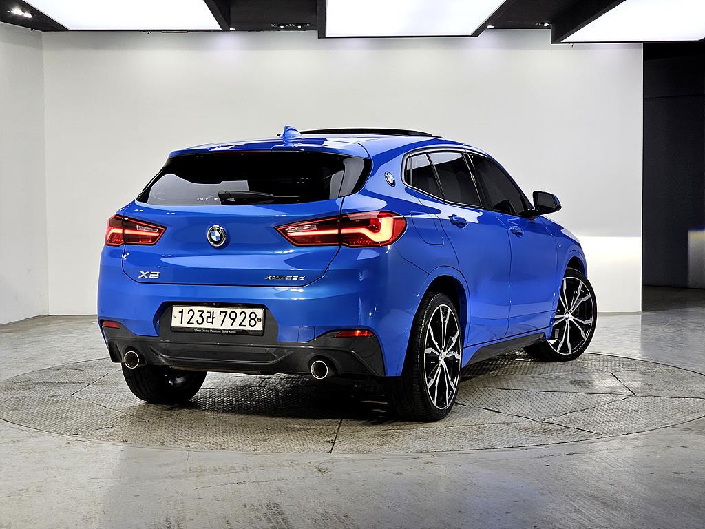BMW X2 - Vista 4