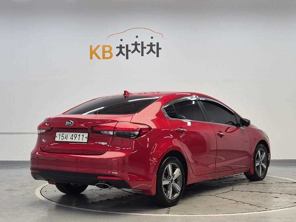 KIA K3 - Vista 3
