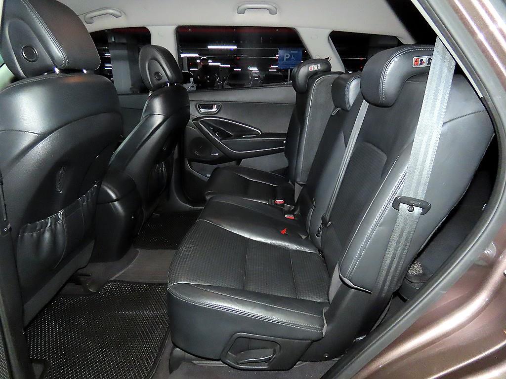 HYUNDAI Maxcruz - Vista 7