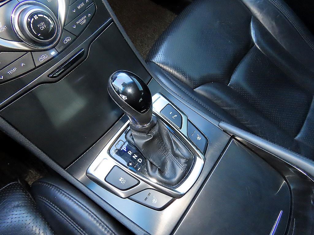 HYUNDAI Grandeur - Vista 10