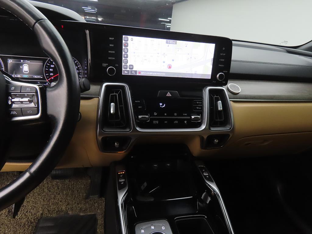 KIA Sorento - Vista 10